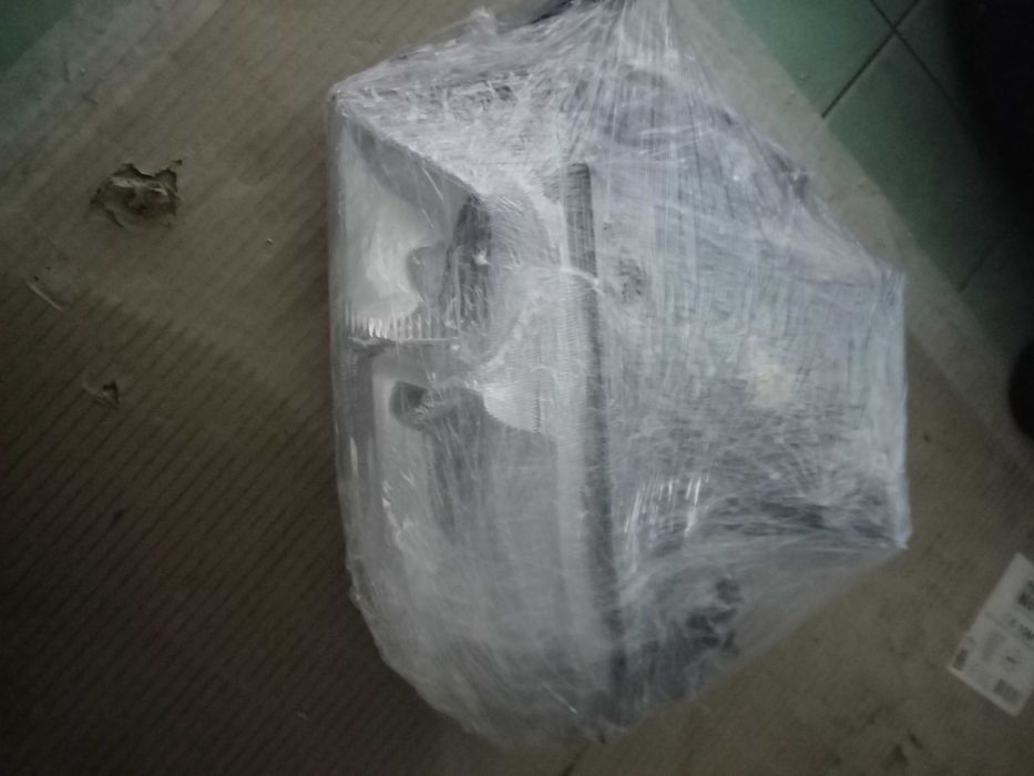 Farois principais Opel Frontera sport A