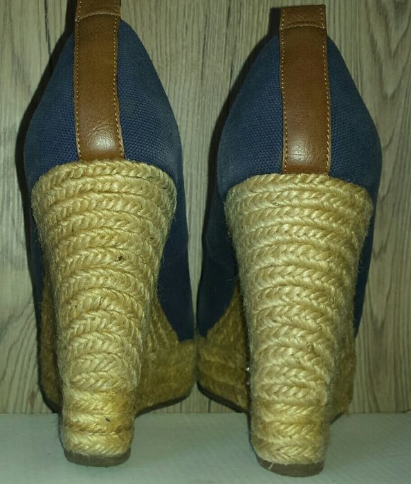 Espadryle na koturnie, ALDO