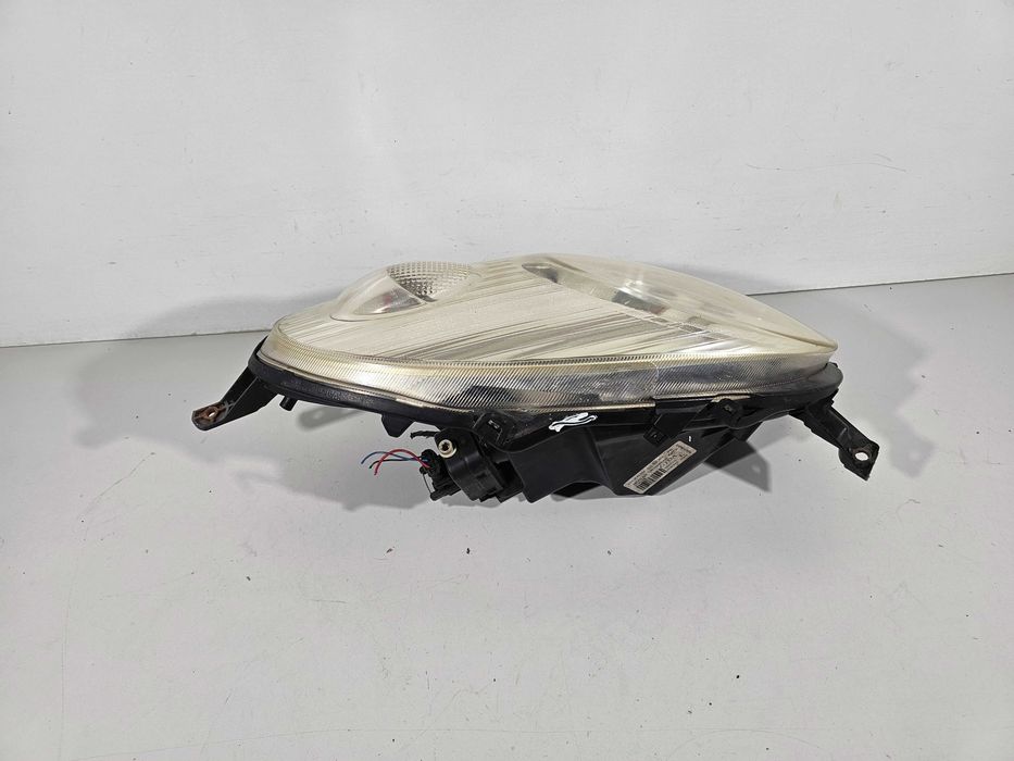 Nissan Micra K12 Lampa Przód Przednia Lewa Europa Eu