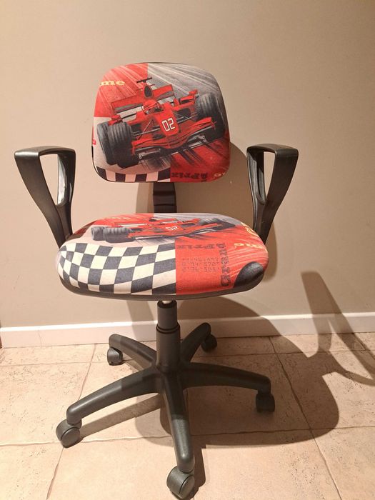 Fotel obrotowy dziecięcy