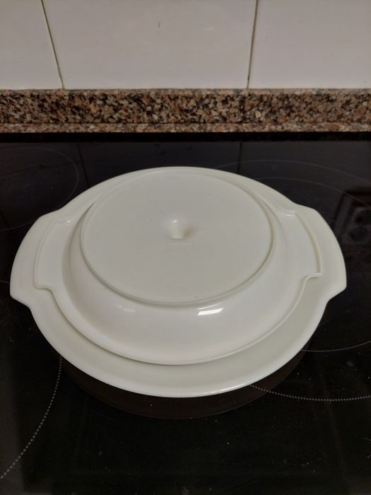 Recipiente com divisórias Tupperware435345930542786561