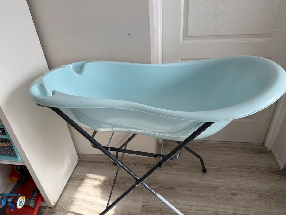 Wanienka ze stelażem