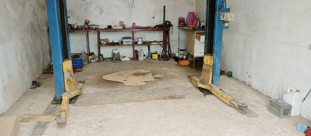 Подьёмник СТО  2.5т.Поляк