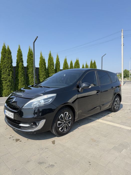 Рено гранд сценік
