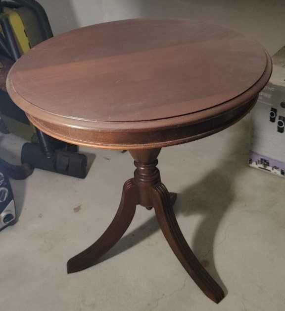 Mesa redonda de apoio robusta 60cm