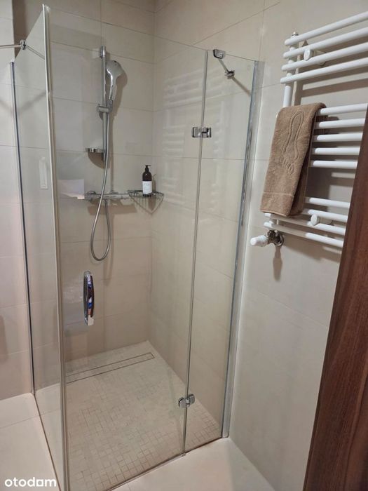 Apartament Studio przy Promenadzie Gwiazd 34 z miejscem parkingowym.