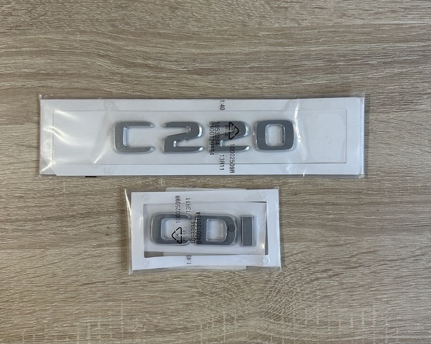 Letras Autocolantes Mercedes C220 CDI