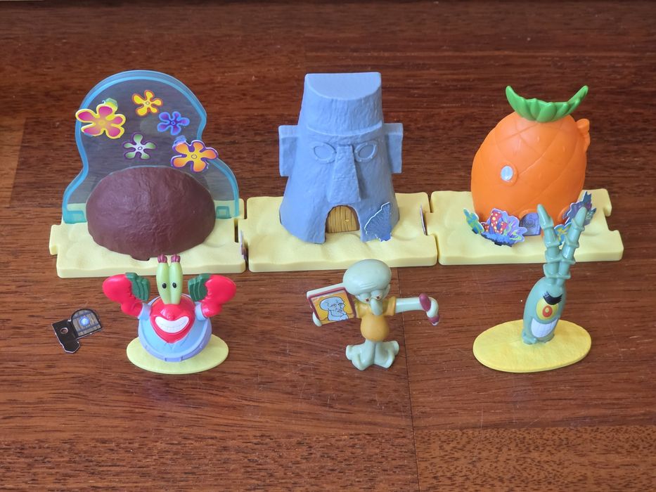 Figurki i domki Spongebob Kanciastoporty