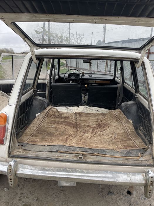 Продається 2 на розборку або цілою