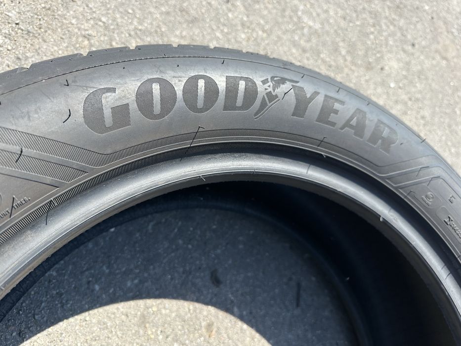 235/50 R19 GoodYear Eagle F1 Asymmetric 3 /2022рік/2шт.літо/7mm/German