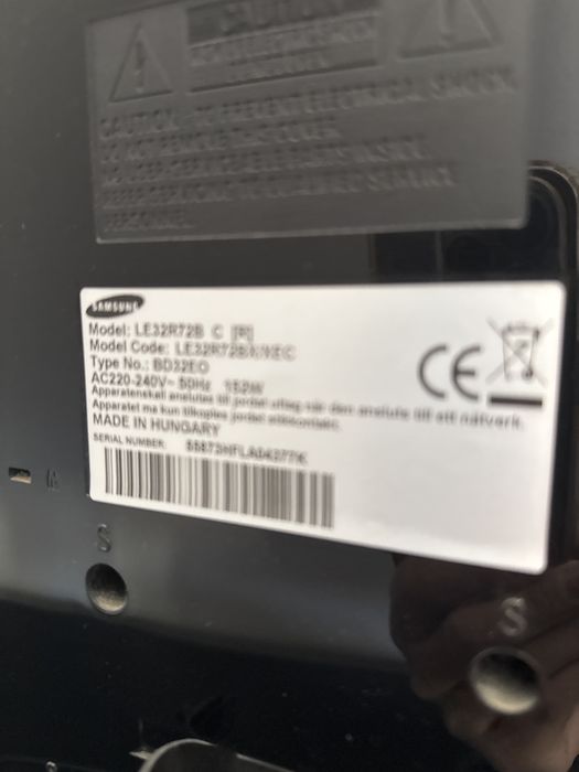 LCD samsumg 70 cm por 35