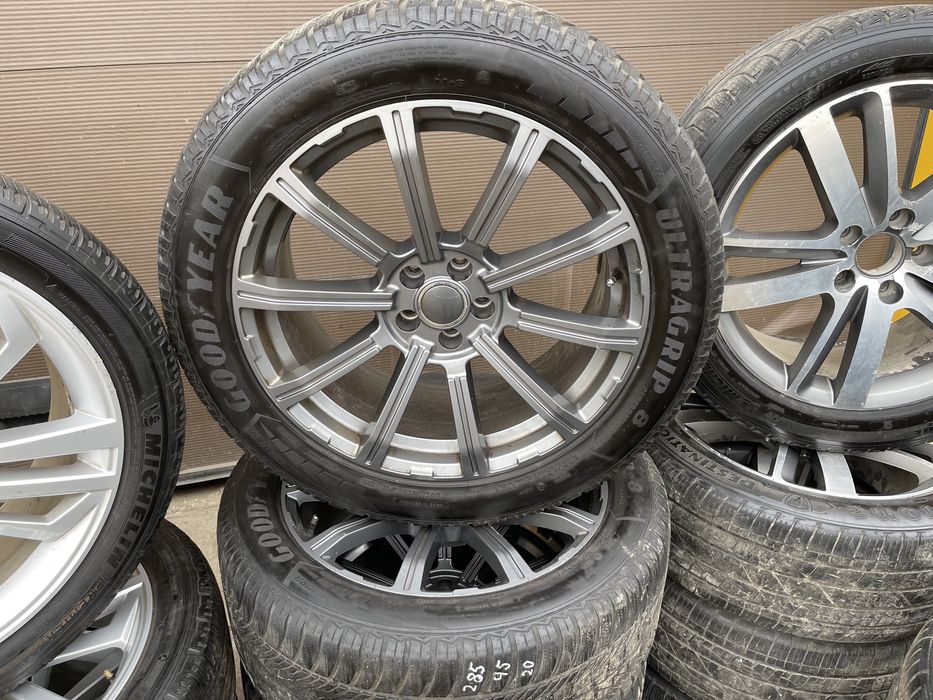 Диски R20 5 112 Audi Q7 4M титани шини 285 45 20 резина