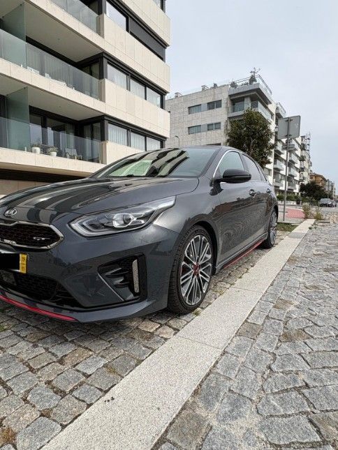 Kia Ceed 1.6 T-GDi GT