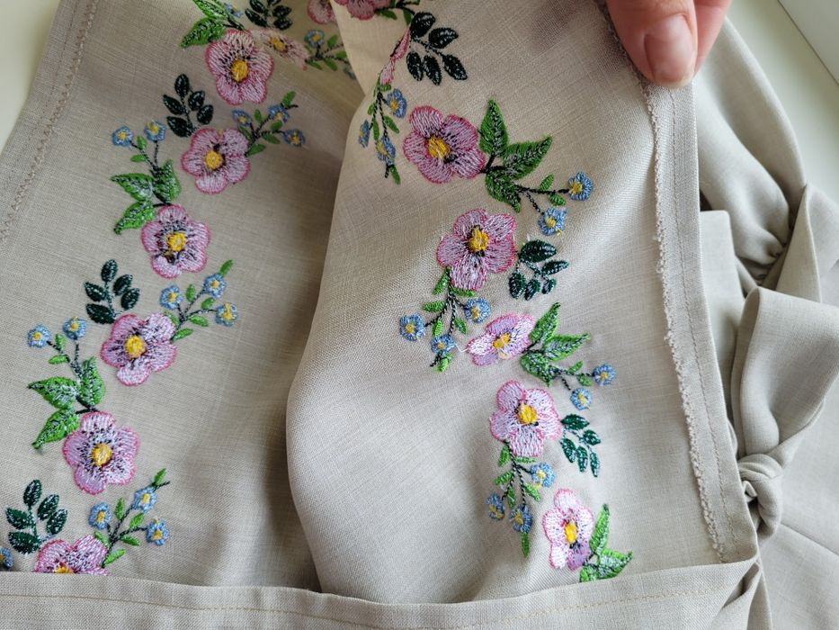 Вишите плаття, спідниця для дівчинки