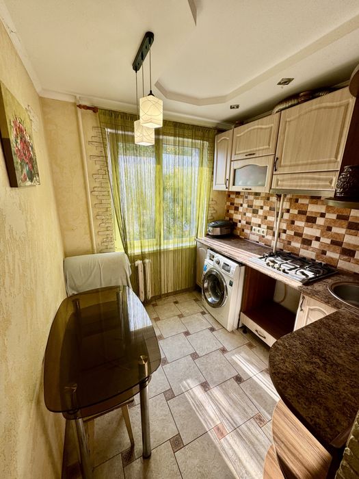 Продаж 3 кім кв в гарному будинку
