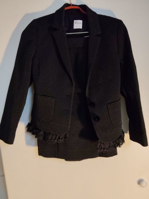 Lindo Fato Preto da Saia e Casaco RED Valentino