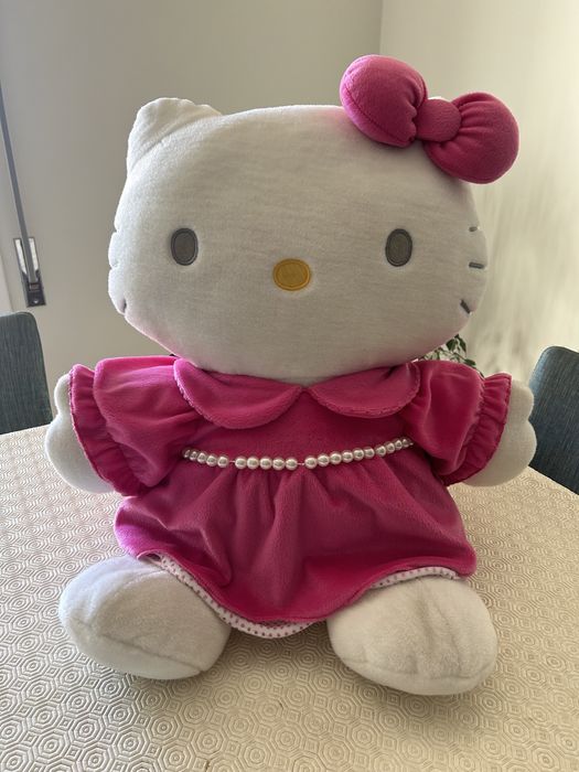 Hello kitty peluche