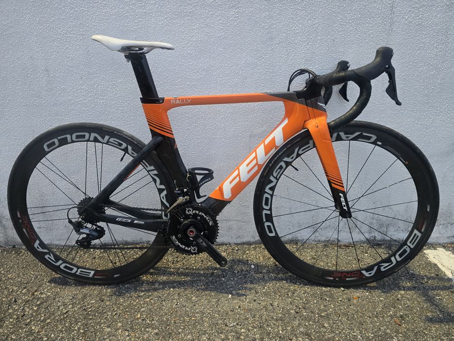 Bicicleta felt carbono  super equipada