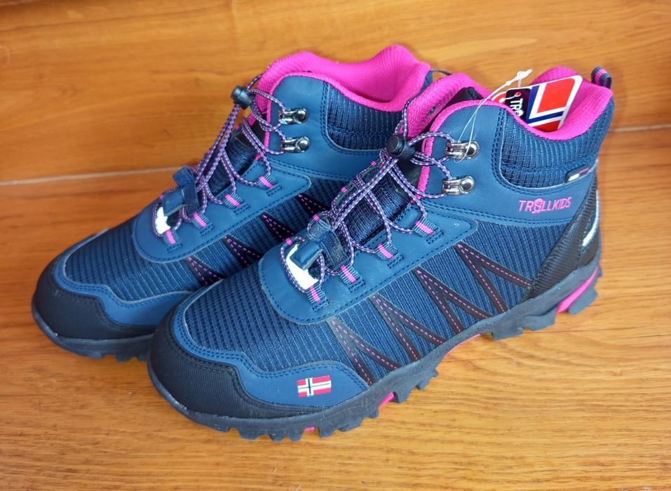 Buty sportowe trekkingowe, trapery granatowe 40 traperki