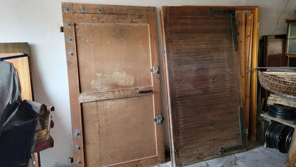 Drzwi garażowe drewniane