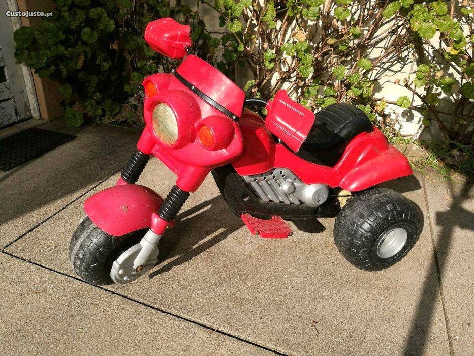 Motas Feber Injusa 6v e 12v para desocupar pela melhor proposta