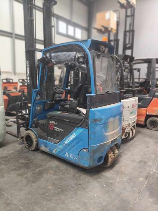 Empilhadores Low Cost