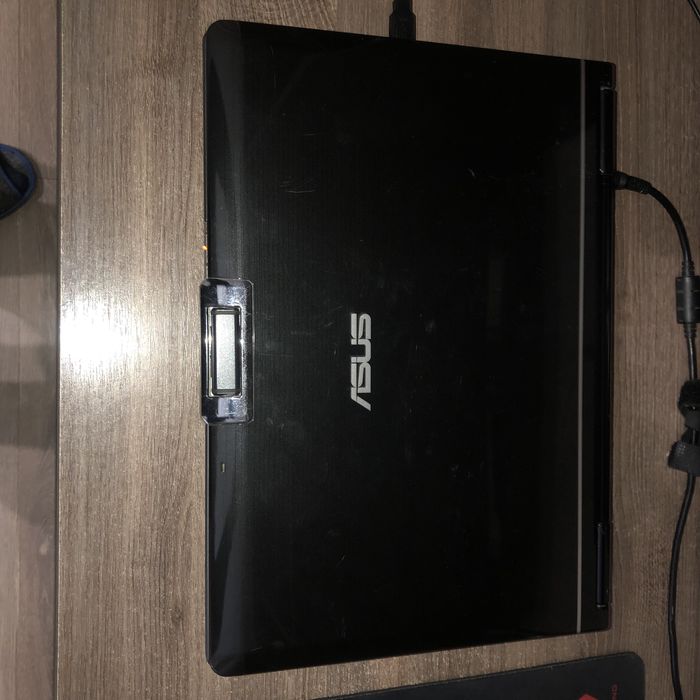 Ноутбук ASUS M50V