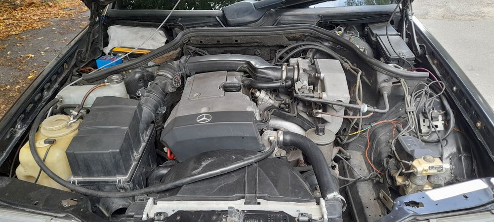 Продам Мерседес W124