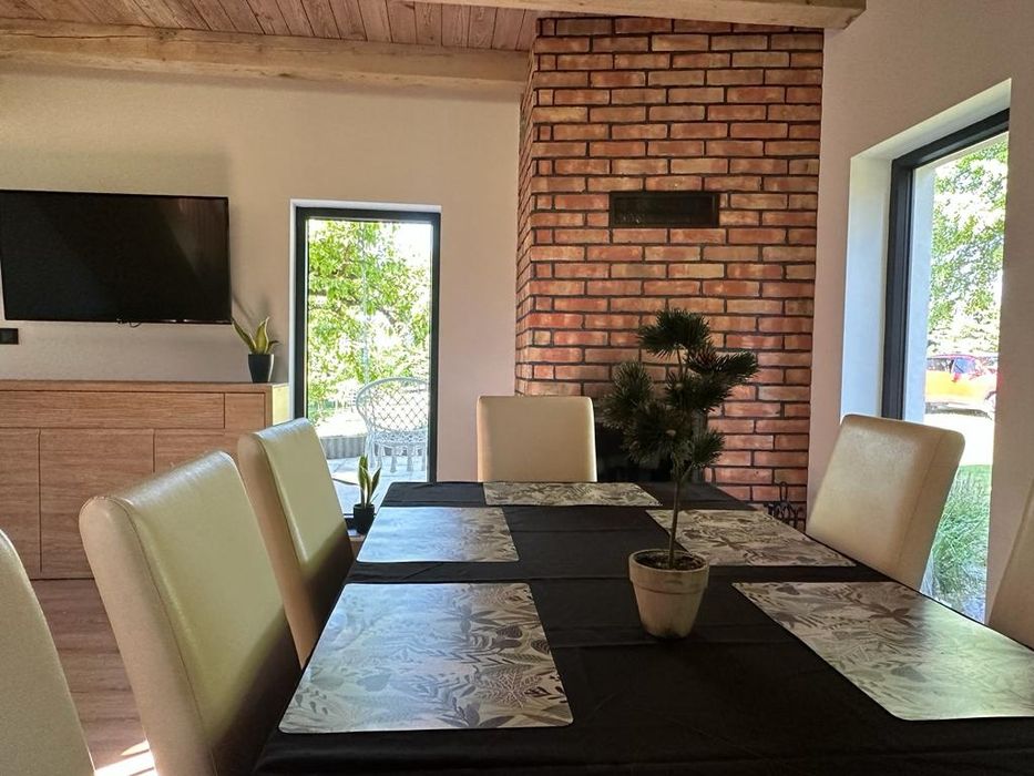 Domek Dom na Mazurach nad jeziorem nad lasem cisza spokój balia