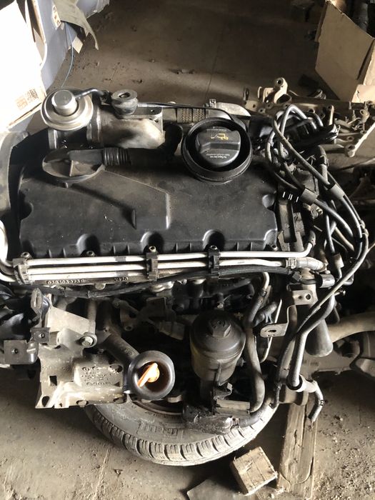 Мотор двигун двигатель BKC Skoda A5 wolksvagen seat 2,0 tdi