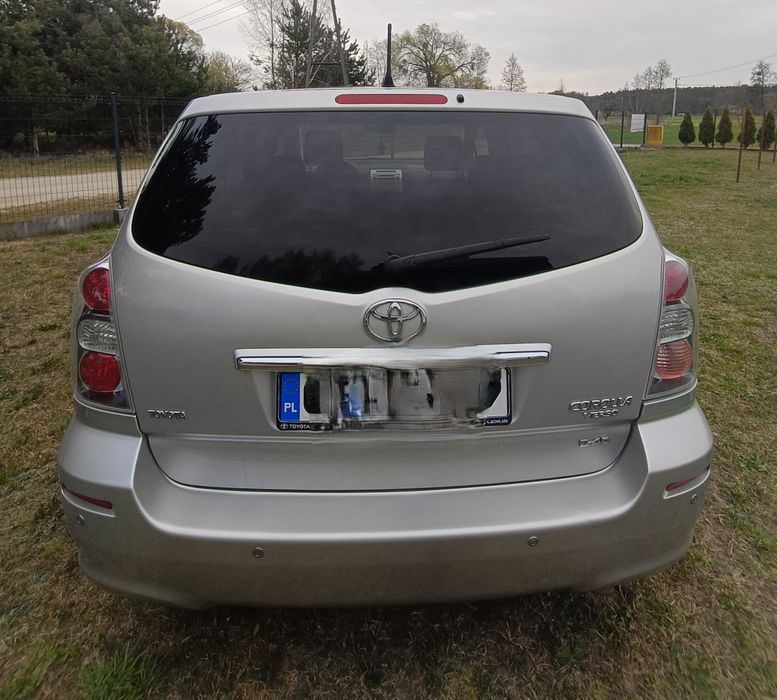 Toyota corolla Verso 2.2 diesel 177Km
