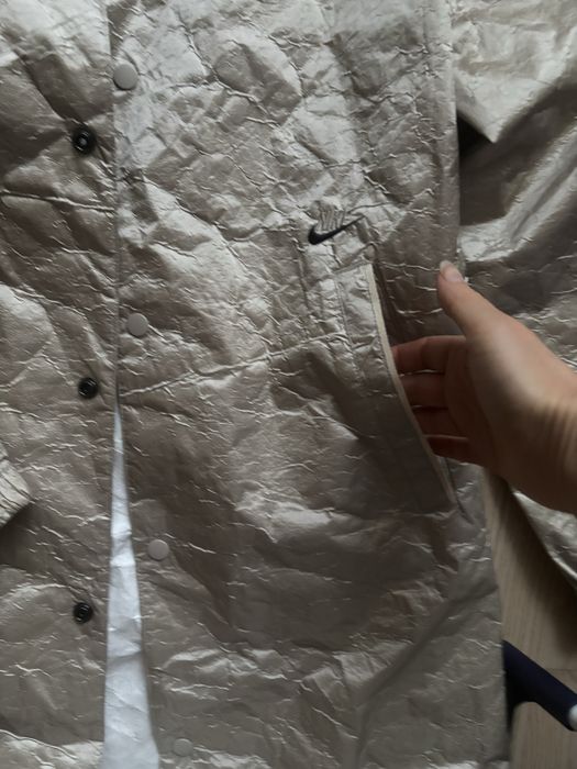 Nike класна вітрівка S size