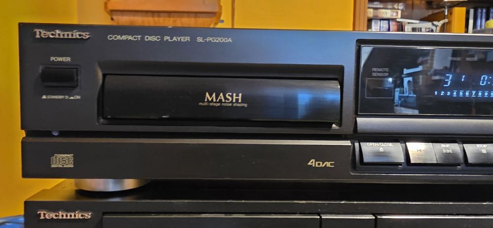 CD Technics SL-PG200A