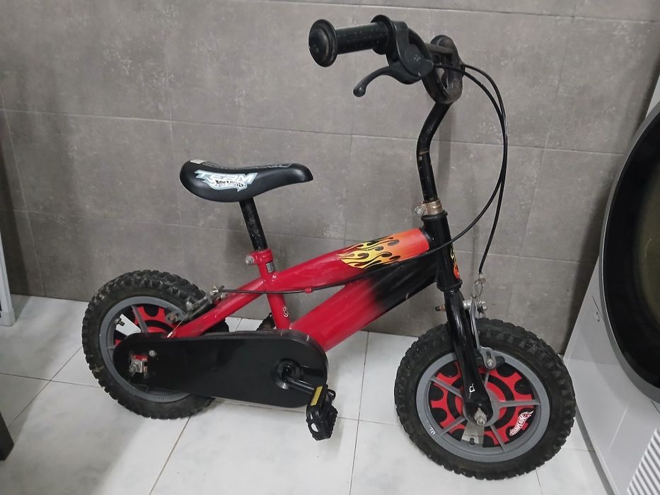 Bicicleta faísca mcqueen