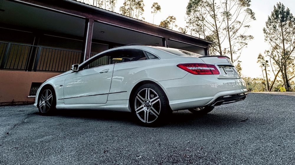 Mercedes E Coupé 2.2 biturbo CDI AMG Skyview