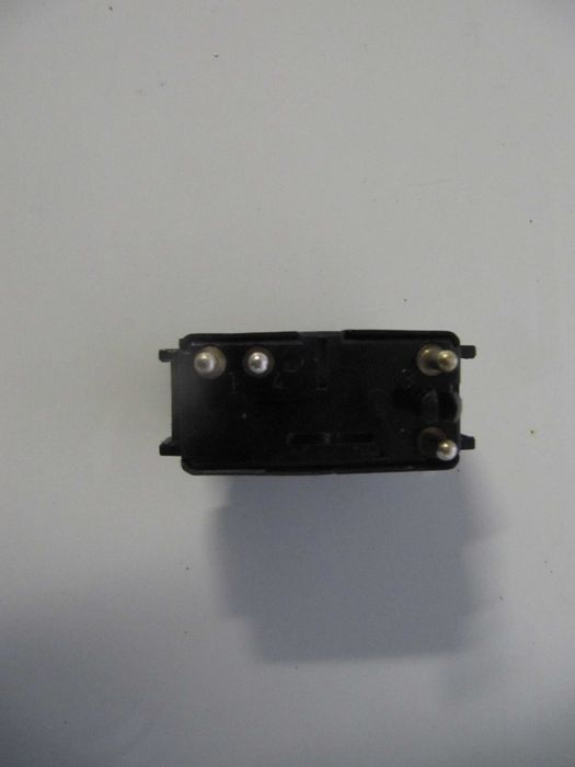 Botões dos vidros traseiros Mercedes W202