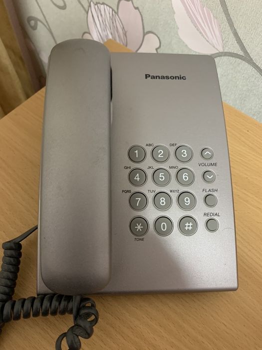 Телефон panasonic