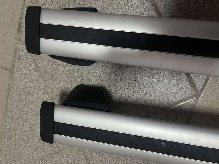 Рейлинги: Audi Q5 8R 8R0071151G Поперечини на дах (2013–2017) рейлінги