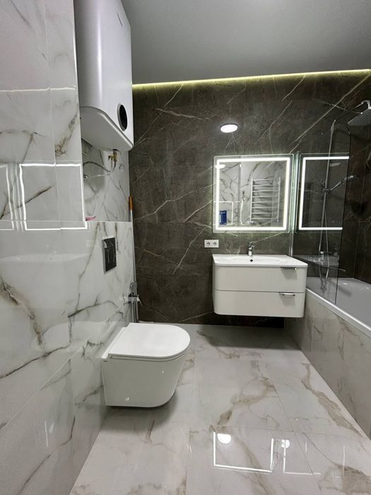 Велика однокімнатна квартира з ремонтом в ЖК Гранд Бурже