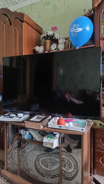 Смарт ТВ  телевизор элджи LG 47 дюймов