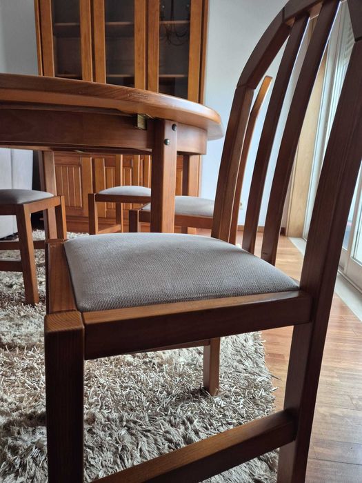 Mesa sala Jantar + 4 cadeiras - Cerejeira