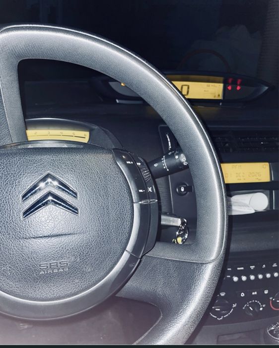 Citreon C4 Coupé 1.6 HDi Economica, fiável, poucos km