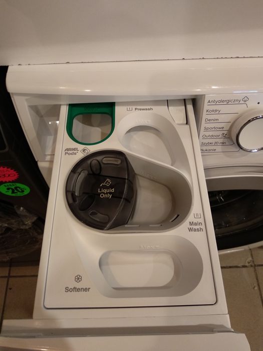 OUTLET Janki ul Wspólna 6 Pralka ELECTROLUX MEW7F349PXP