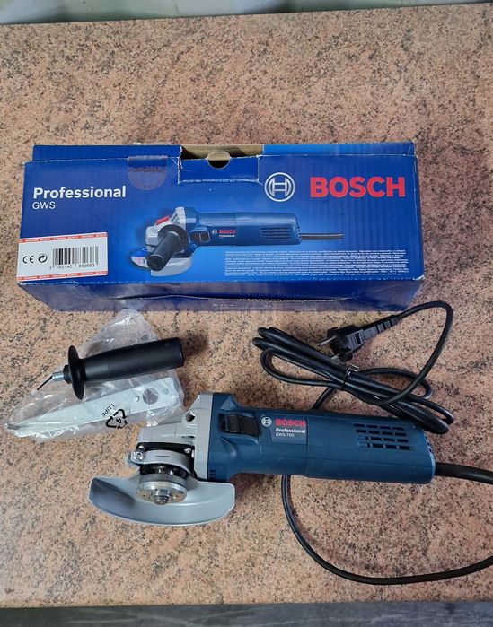 Bosch Rebarbadora GWS 700