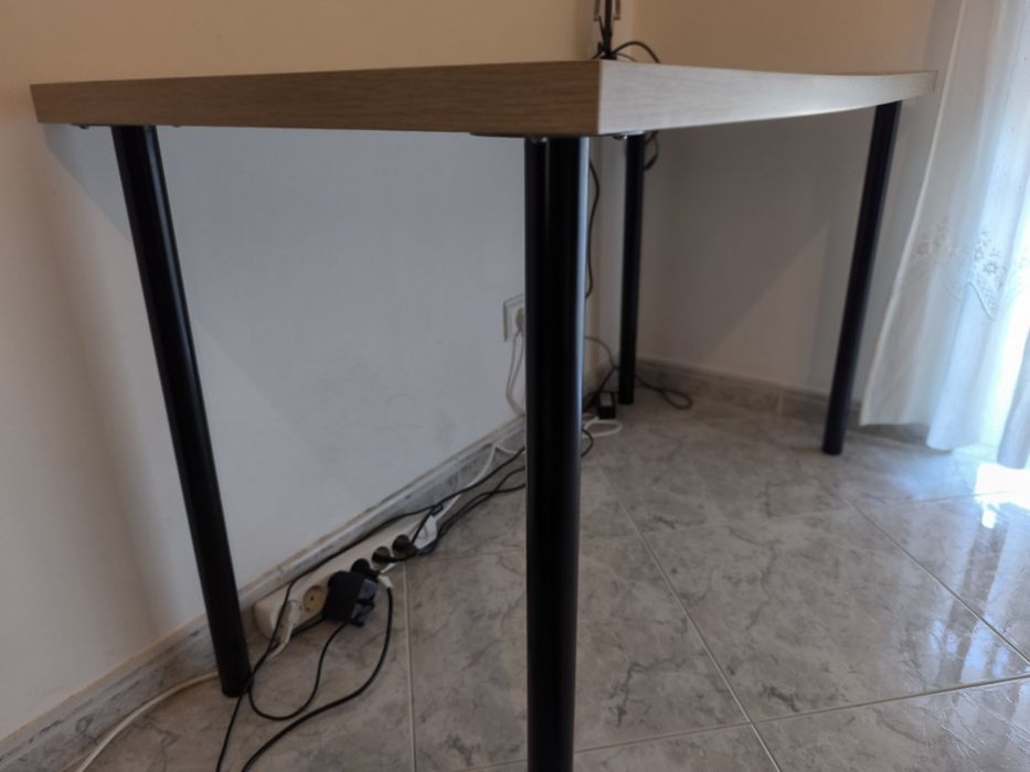 Mesa IKEA 120cm em Perfeito Estado