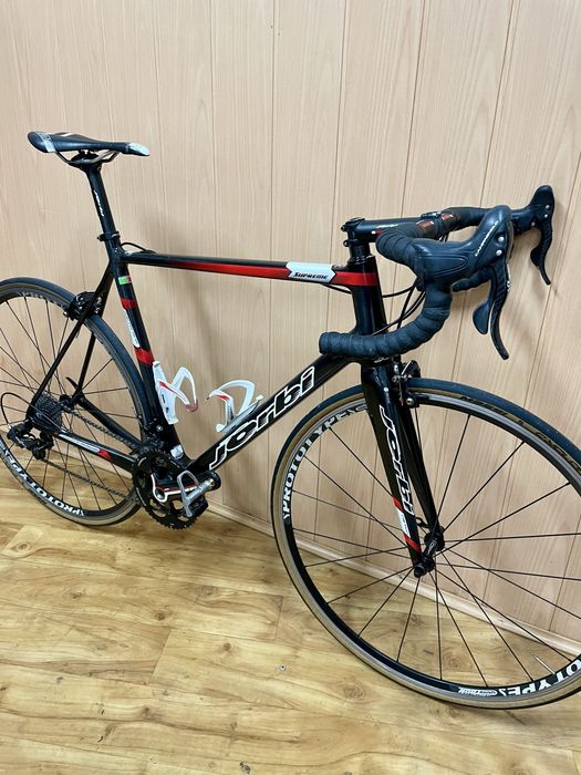 Bicicleta Jorbi de carbono