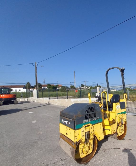 Cilindro compactador Bomag 80