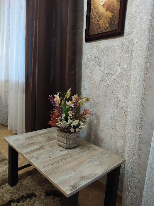 Подобово,ЦЕНТРІ, 1-2 кім,Соборна 58,фіск.чек,чиста!!!