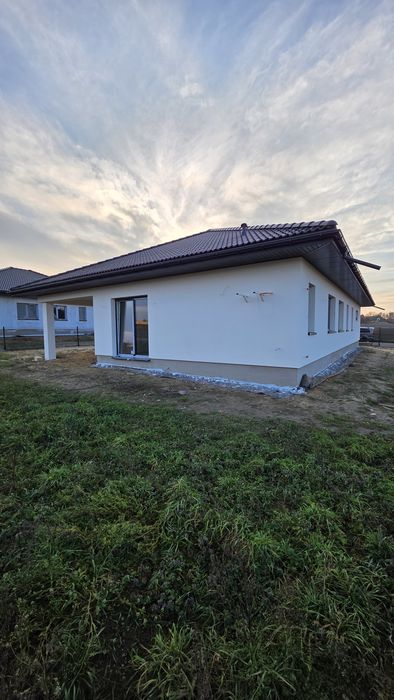 Sprzedam dom parterowy