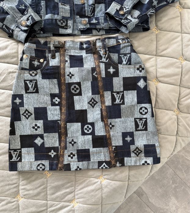 Джинсовий костюм юбка піджак Louis Vuitton
